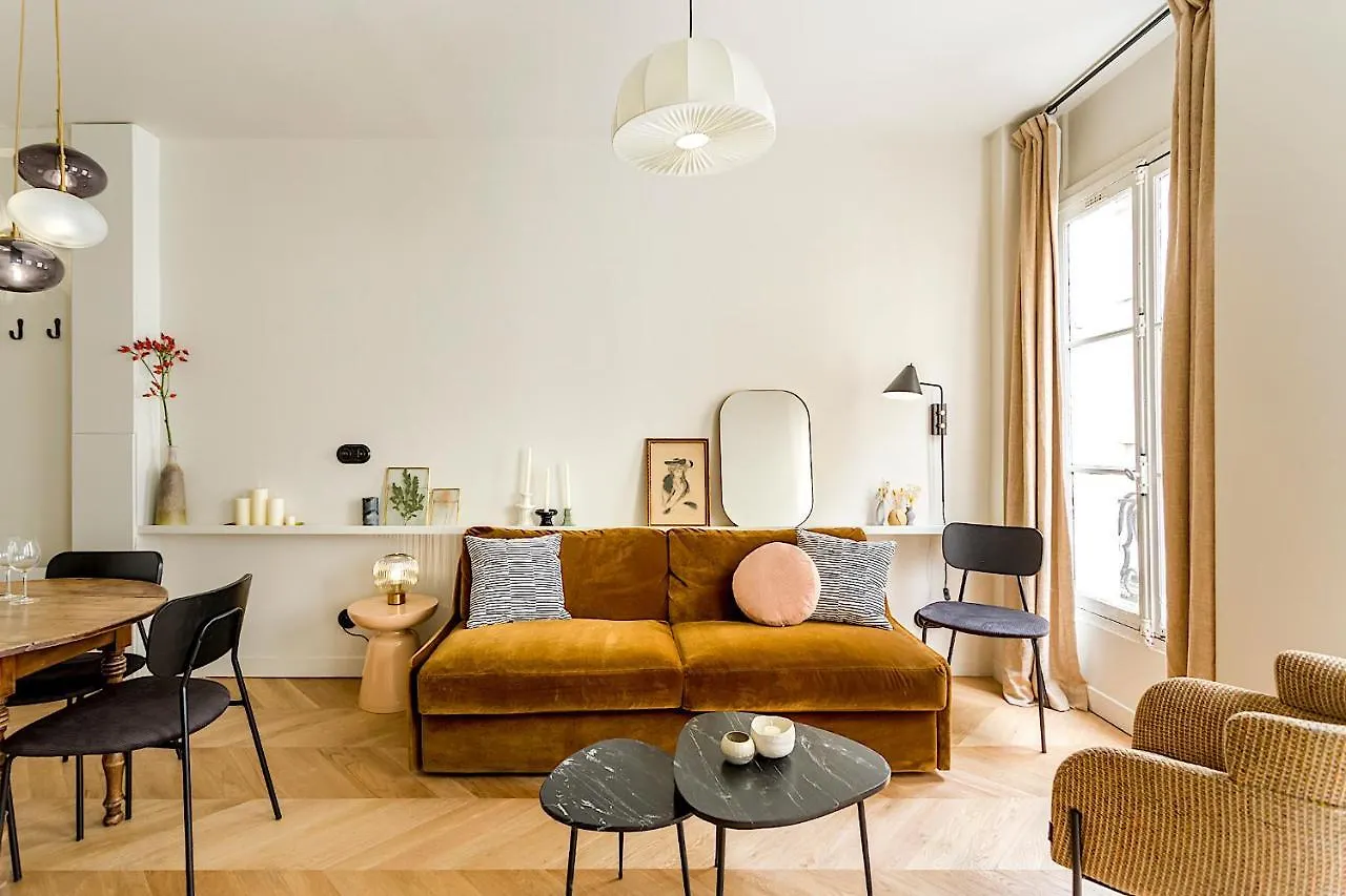 Lune Montorgueil Apartment Paris